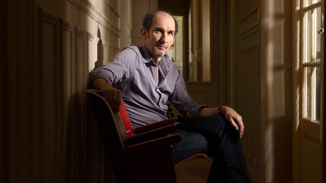 « Un frère » de David Thomas : un regard nuancé sur le lien fraternel face à la schizophrénie
