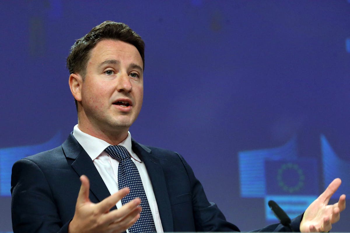 Taxe Zucman : une initiative controversée pour l’équité fiscale en France