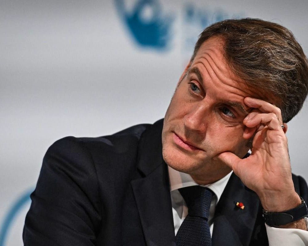 Accident à Chêne-Bougeries: une voiture heurte un tram, deux blessés légers près de la clinique des Grangettes