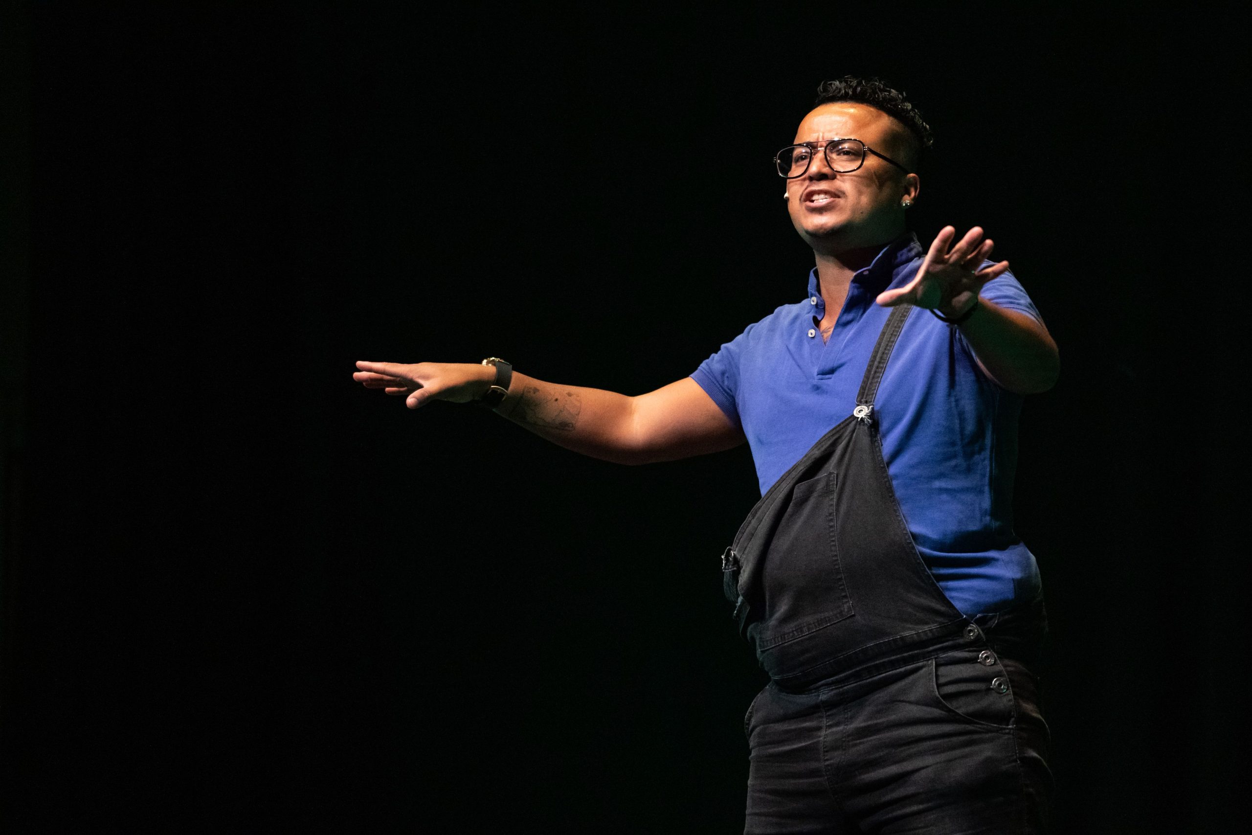 Antoine Maulini, humoriste genevois, décède à 38 ans des suites d’une crise cardiaque